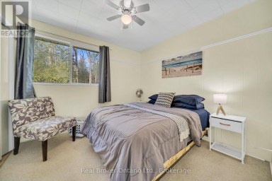79 MAPLEPORT CRESCENT South Bruce Peninsula Ontario photo 13