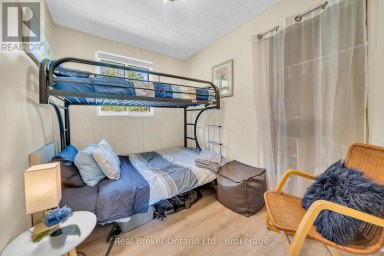79 MAPLEPORT CRESCENT South Bruce Peninsula Ontario photo 15