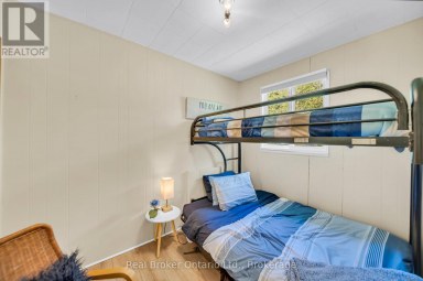 79 MAPLEPORT CRESCENT South Bruce Peninsula Ontario photo 16