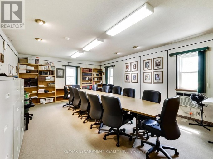 FULL - 1225 DUNDAS STREET, Burlington, Ontario, L7P0S9