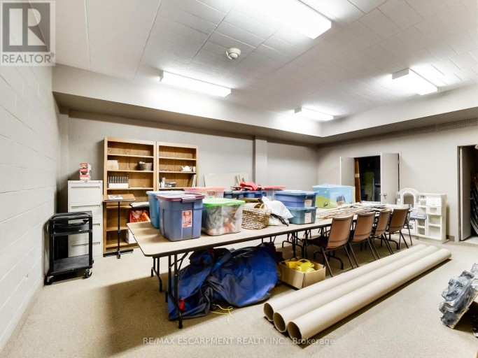 FULL - 1225 DUNDAS STREET, Burlington, Ontario, L7P0S9