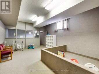 FULL - 1225 DUNDAS STREET Burlington Ontario photo 38