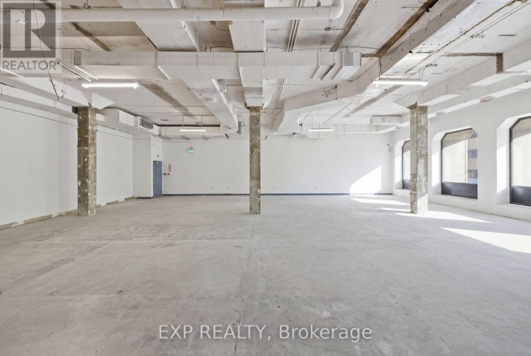 106 - 30 DUKE STREET W, Kitchener, Ontario, N2H3W4