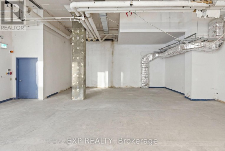 106 - 30 DUKE STREET W, Kitchener, Ontario, N2H3W4