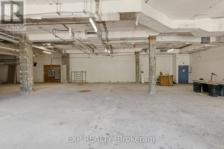 106 - 30 DUKE STREET W, Kitchener, Ontario, N2H3W4