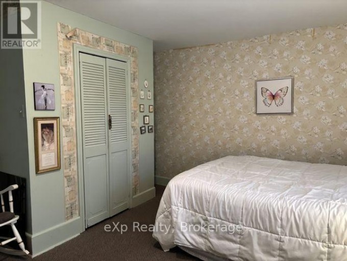 385 11TH AVENUE, Hanover, Ontario, N4N2R7