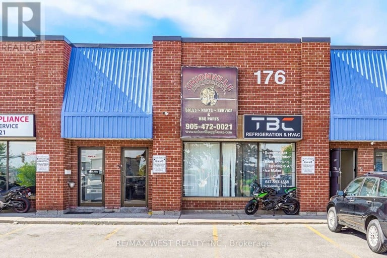 3 - 176 BULLOCK DRIVE, Markham (Bullock), Ontario, L3P7N1