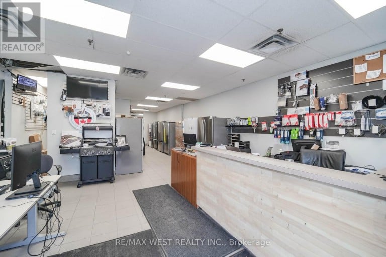 3 - 176 BULLOCK DRIVE, Markham (Bullock), Ontario, L3P7N1