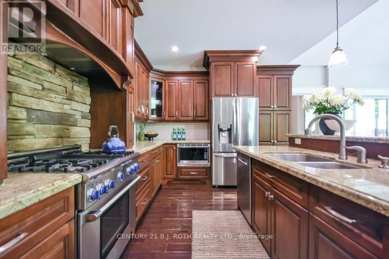 33 REILLY'S RUN, Springwater (Snow Valley), Ontario, L0L1Y3