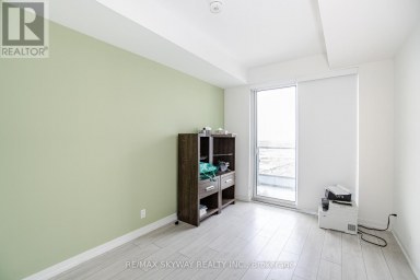 5702 - 5 BUTTERMILL AVENUE Vaughan (Vaughan Corporate Centre) Ontario photo 16