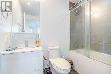 5702 - 5 BUTTERMILL AVENUE Vaughan (Vaughan Corporate Centre) Ontario photo 19