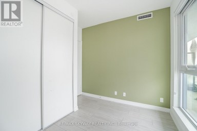 5702 - 5 BUTTERMILL AVENUE Vaughan (Vaughan Corporate Centre) Ontario photo 21