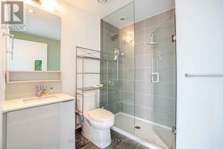5702 - 5 BUTTERMILL AVENUE, Vaughan (Vaughan Corporate Centre), Ontario, L4K0J5