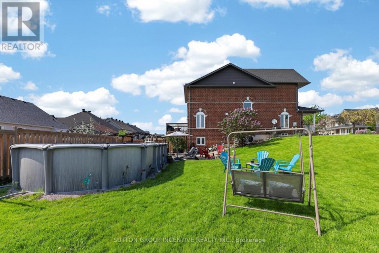 60 SUCCESSION CRESCENT, Barrie (Innis-Shore), Ontario, L4M7G4