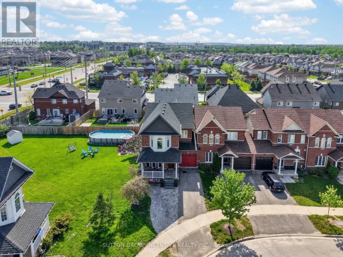 60 SUCCESSION CRESCENT, Barrie (Innis-Shore), Ontario, L4M7G4