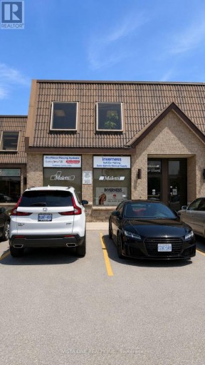 8 - 56 PENNSYLVANIA AVENUE, Vaughan (Concord), Ontario, L4K3V9
