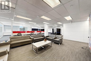 200 - 2206 EGLINTON AVENUE Toronto (Wexford-Maryvale) Ontario photo 3
