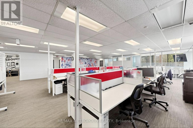 200 - 2206 EGLINTON AVENUE, Toronto (Wexford-Maryvale), Ontario, M1L2N3