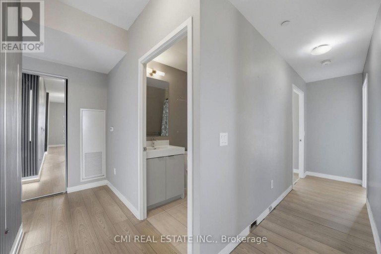 1313 - 10 ABEJA STREET, Vaughan (Concord), Ontario, L4K0R4