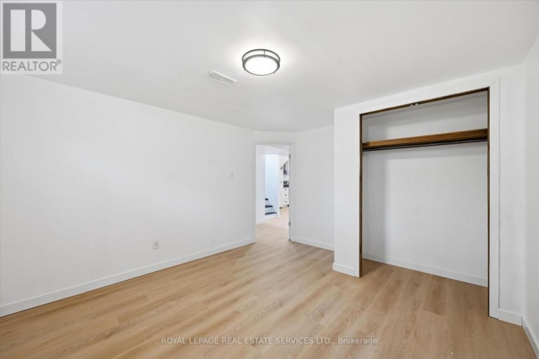 LOWER - 6 GREENING COURT, Hamilton (Dundas), Ontario, L9H1G9