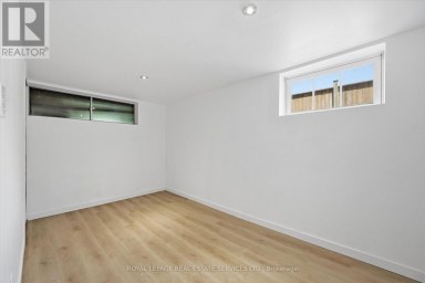 LOWER - 6 GREENING COURT Hamilton (Dundas) Ontario photo 15