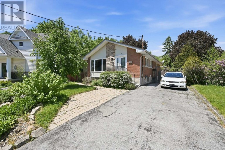 LOWER - 6 GREENING COURT, Hamilton (Dundas), Ontario, L9H1G9