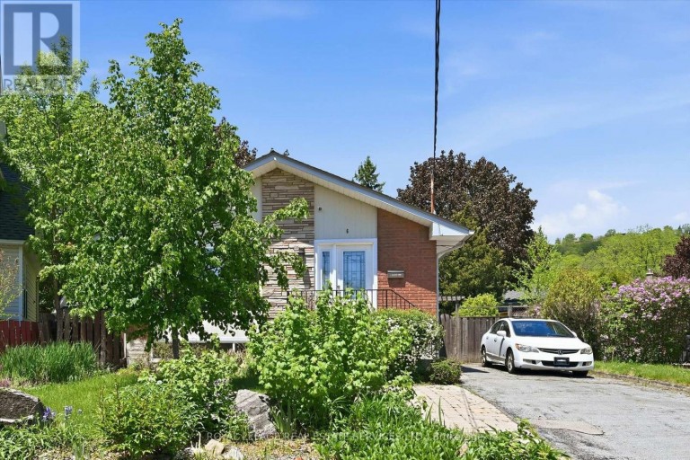 LOWER - 6 GREENING COURT, Hamilton (Dundas), Ontario, L9H1G9