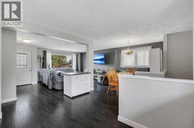 249 Acadia Drive SE Calgary Alberta photo 7