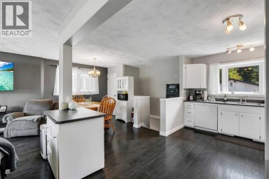 249 Acadia Drive SE Calgary Alberta photo 8