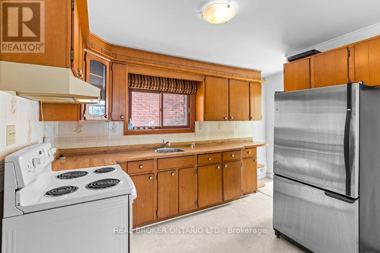 1323 2ND AVENUE W, Owen Sound, Ontario, N4K4N5