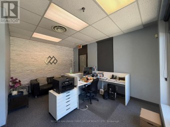 OM2-11B - 1400 BAYLY STREET Pickering (Bay Ridges) Ontario photo 5