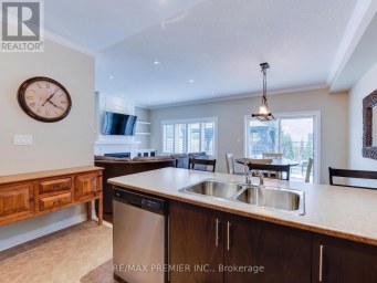 12 PEARCEY CRESCENT Barrie (Sunnidale) Ontario photo 4