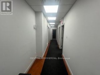 12-204 - 30 WERTHEIM COURT Richmond Hill (Beaver Creek Business Park) Ontario photo 5