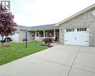 51 DEVON Drive Exeter Ontario photo 3