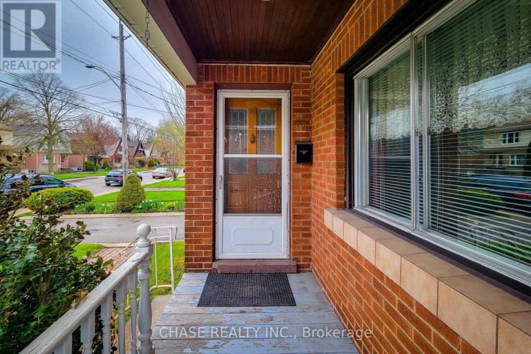 187 PARADISE ROAD N, Hamilton (Westdale), Ontario, L8S3T2