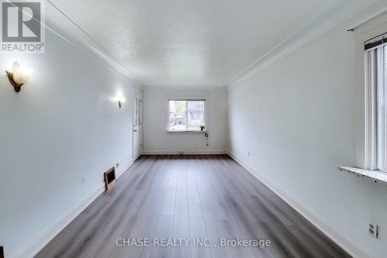 187 PARADISE ROAD N, Hamilton (Westdale), Ontario, L8S3T2