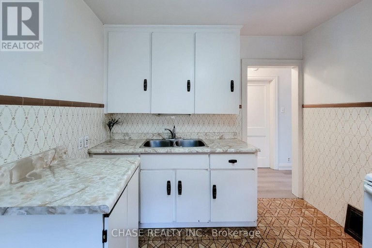 187 PARADISE ROAD N, Hamilton (Westdale), Ontario, L8S3T2
