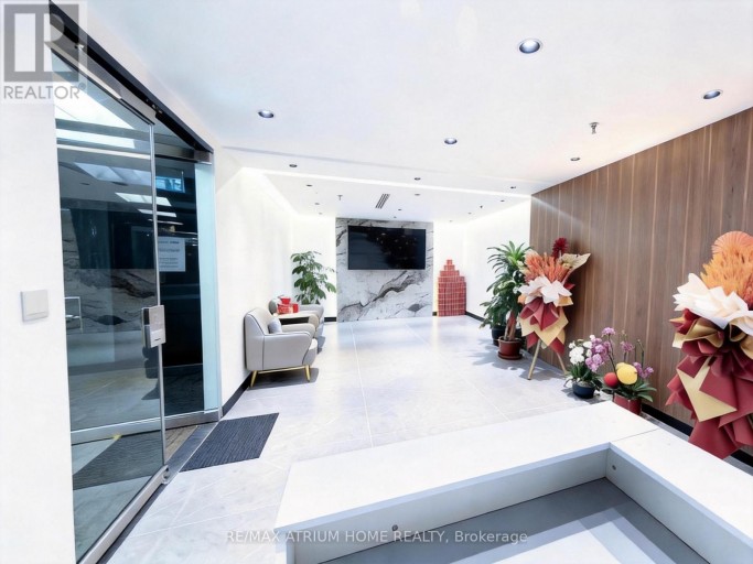 3190 STEELES AVENUE E, Markham (Milliken Mills West), Ontario, L3R1G9