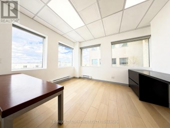 3190 STEELES AVENUE E Markham (Milliken Mills West) Ontario photo 2