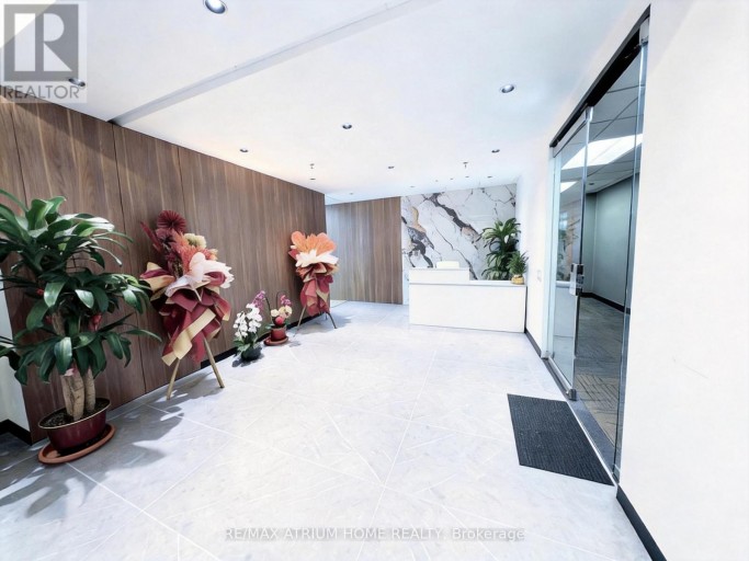 3190 STEELES AVENUE E, Markham (Milliken Mills West), Ontario, L3R1G9