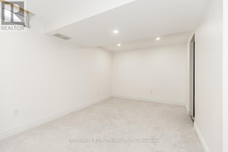 18 - 430 MAPLEVIEW DRIVE E, Barrie (Painswick South), Ontario, L4N0H4