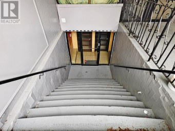 LOWER - 2828 DANFORTH AVENUE Toronto (East End-Danforth) Ontario photo 6