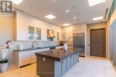 1604 - 10 GATINEAU DRIVE Vaughan (Beverley Glen) Ontario photo 16