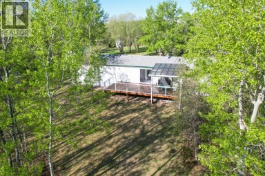 201 433042 Range Road 221 Rural Ponoka County Alberta photo 4