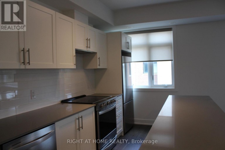 249 - 1075 DOUGLAS MCCURDY COMMON, Mississauga (Lakeview), Ontario, L5G0C6