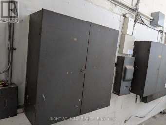 77 DENSLEY AVENUE Toronto (Brookhaven-Amesbury) Ontario photo 4