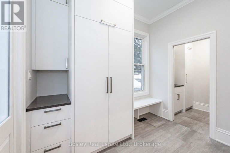 80 QUEEN STREET, Guelph (St. George's), Ontario, N1E4R8