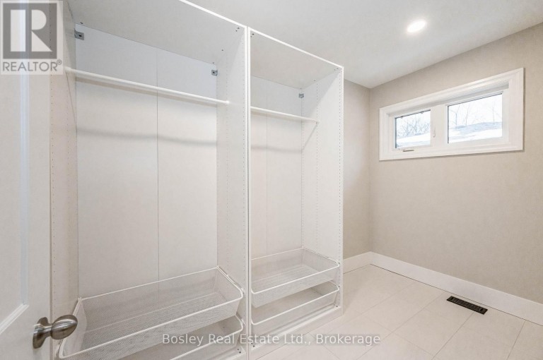 80 QUEEN STREET, Guelph (St. George's), Ontario, N1E4R8
