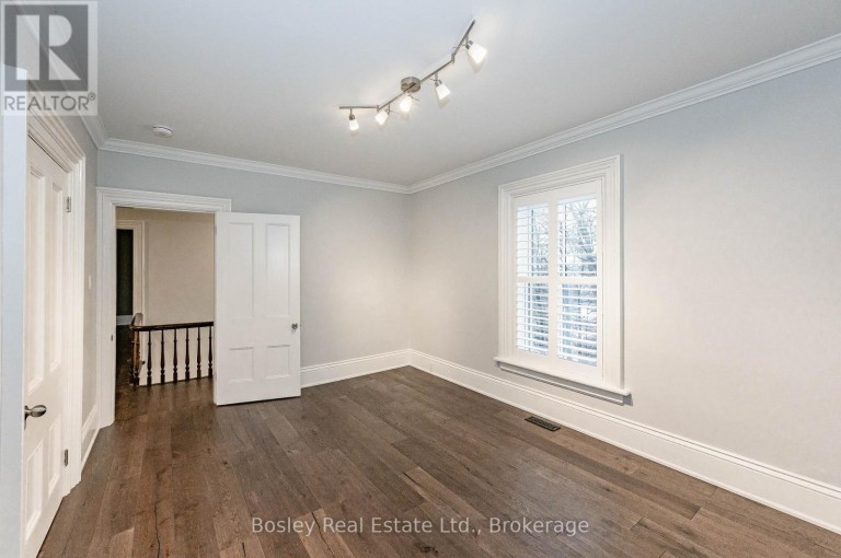 80 QUEEN STREET, Guelph (St. George's), Ontario, N1E4R8