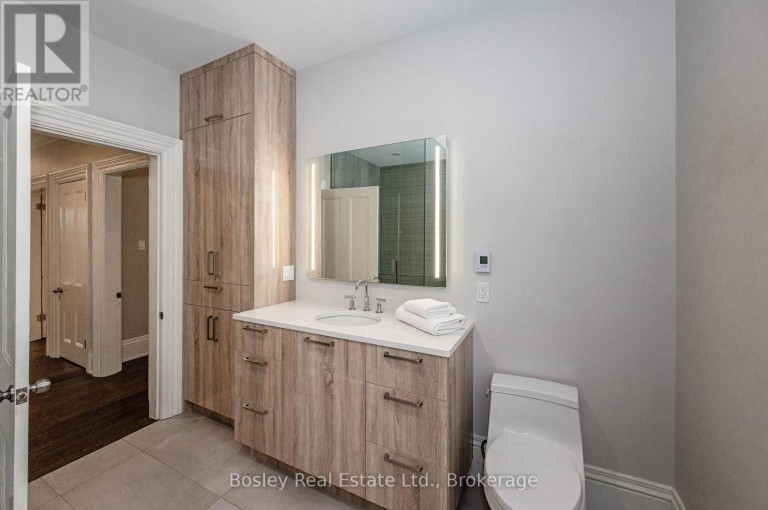 80 QUEEN STREET, Guelph (St. George's), Ontario, N1E4R8